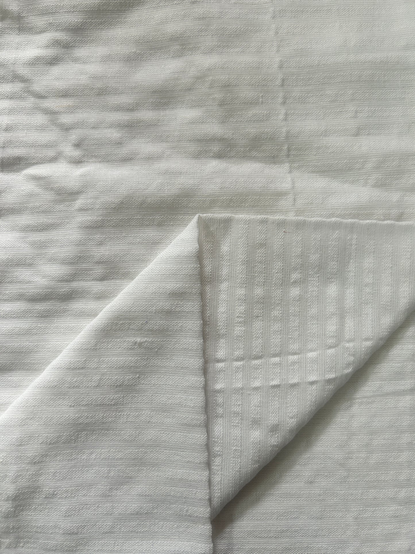 White Seersucker  Stripe FBS026114